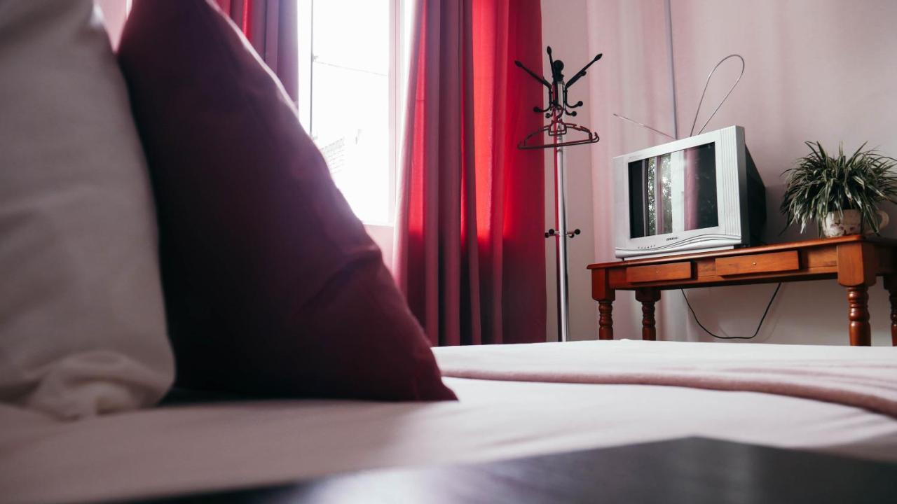 Sura Inn Дунґун Екстер'єр фото